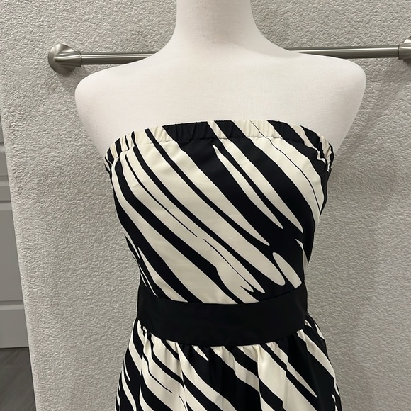 The Limited Women’s Dress size 8 - Picture 2 of 4